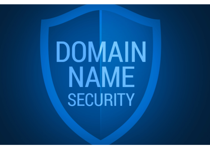 Có nên mua cả những tên miền (Domain) liên quan không?